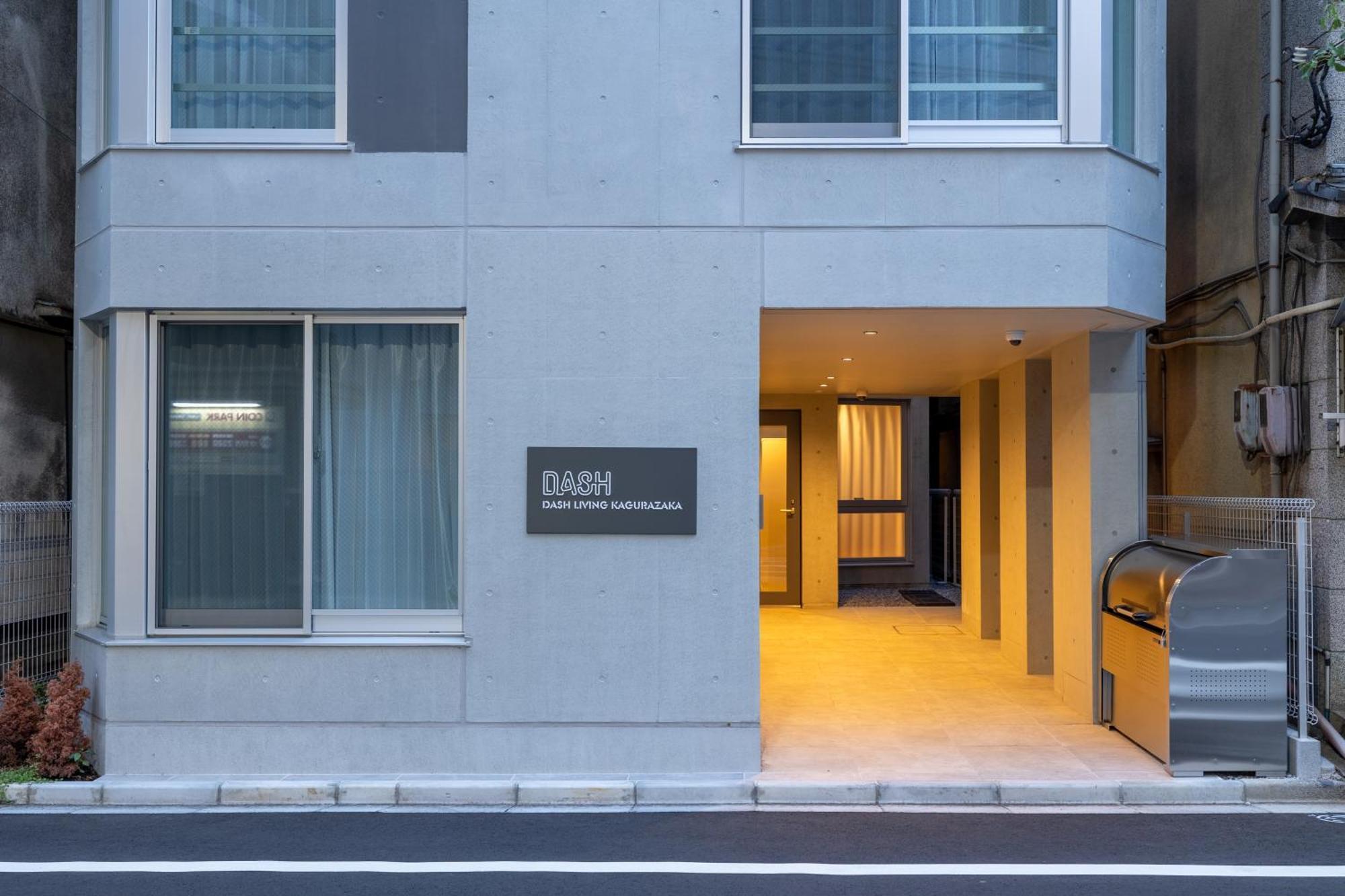 Dash Living Kagurazaka Tokyo Exterior photo